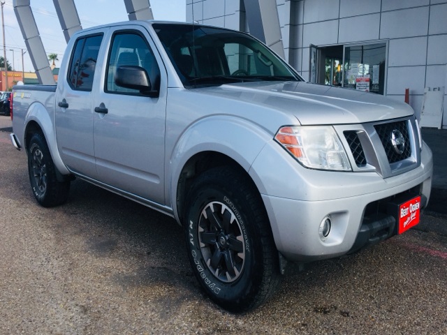 Pre-Owned 2015 Nissan Frontier Desert Runner RWD 4D Crew Cab